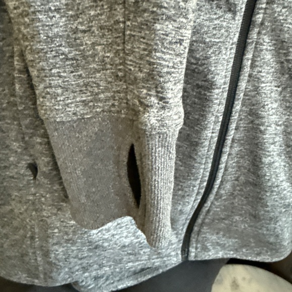 2-piece warmup set - Picture 2 of 3